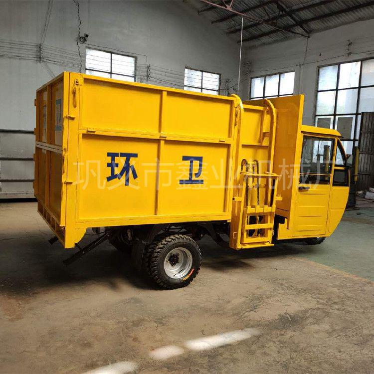 電動(dòng)三輪垃圾車可以實(shí)現(xiàn)長(zhǎng)時(shí)間的運(yùn)行和很好的垃圾處理